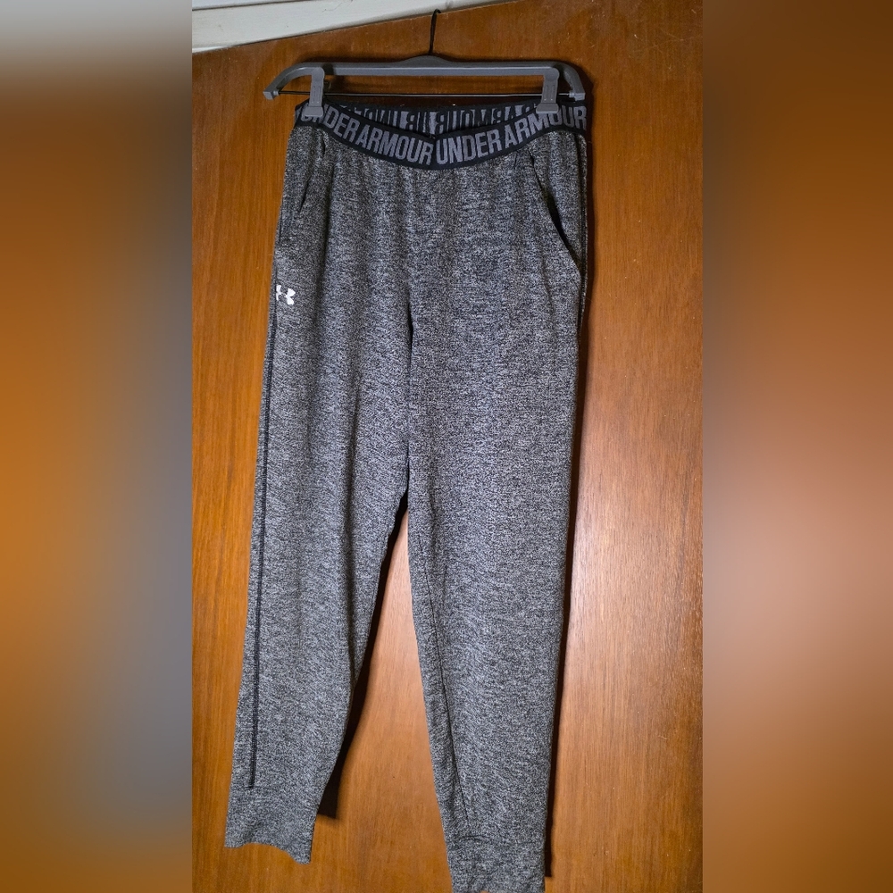 Under Armour Men’s HeatGear Joggers Pants Gray Small